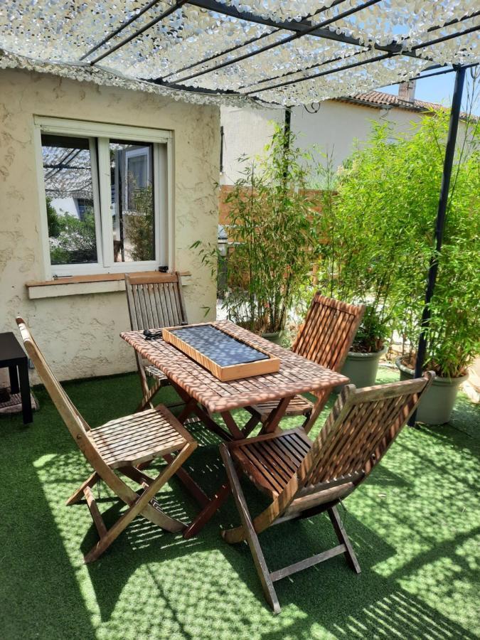 Maison Independante Avec Piscine Privative Pres De La Mer 라 가르드 외부 사진