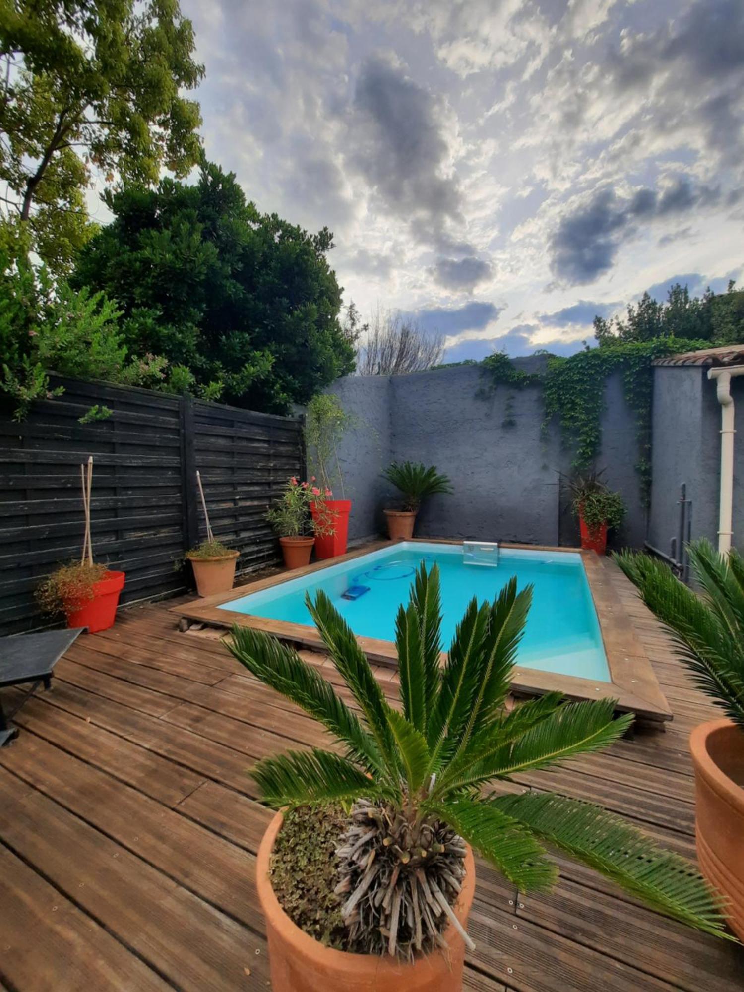 Maison Independante Avec Piscine Privative Pres De La Mer 라 가르드 외부 사진