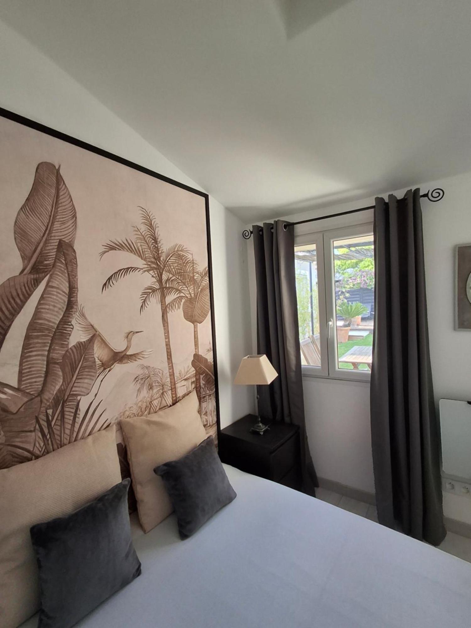 Maison Independante Avec Piscine Privative Pres De La Mer 라 가르드 외부 사진